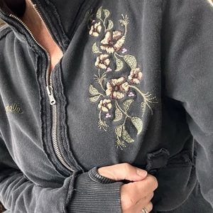 Vintage Element Cropped Embroidered Black Zip Up Sweatshirt Jacket